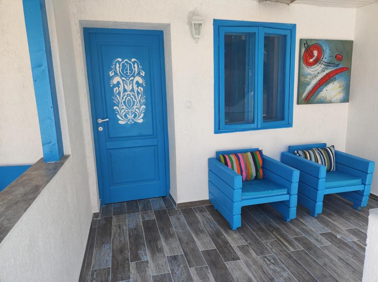 Pensiune Blue Coral Журіловка Екстер'єр фото