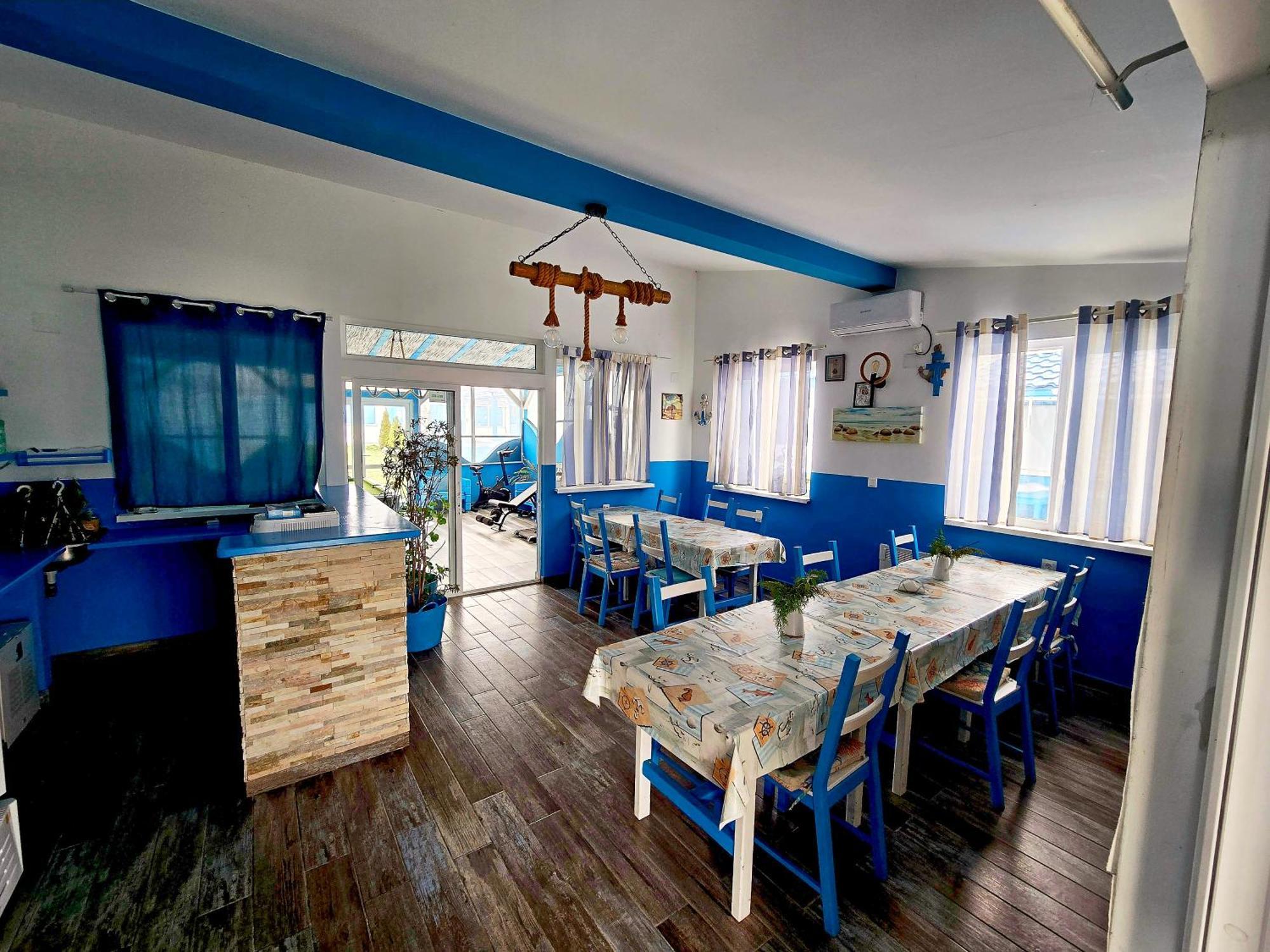 Pensiune Blue Coral Журіловка Екстер'єр фото