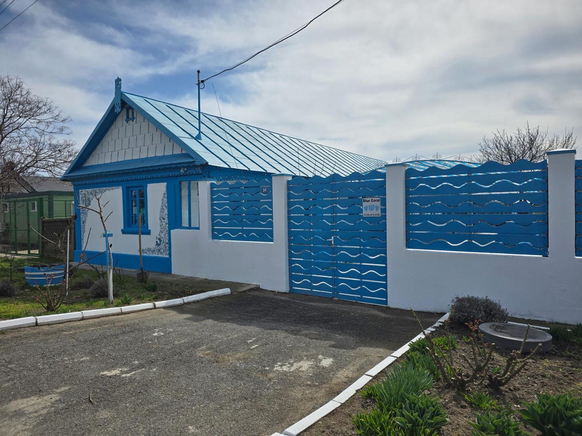 Pensiune Blue Coral Журіловка Екстер'єр фото